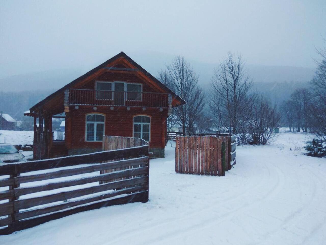 Садиба Свидюків Villa Staryy Mizun Dış mekan fotoğraf