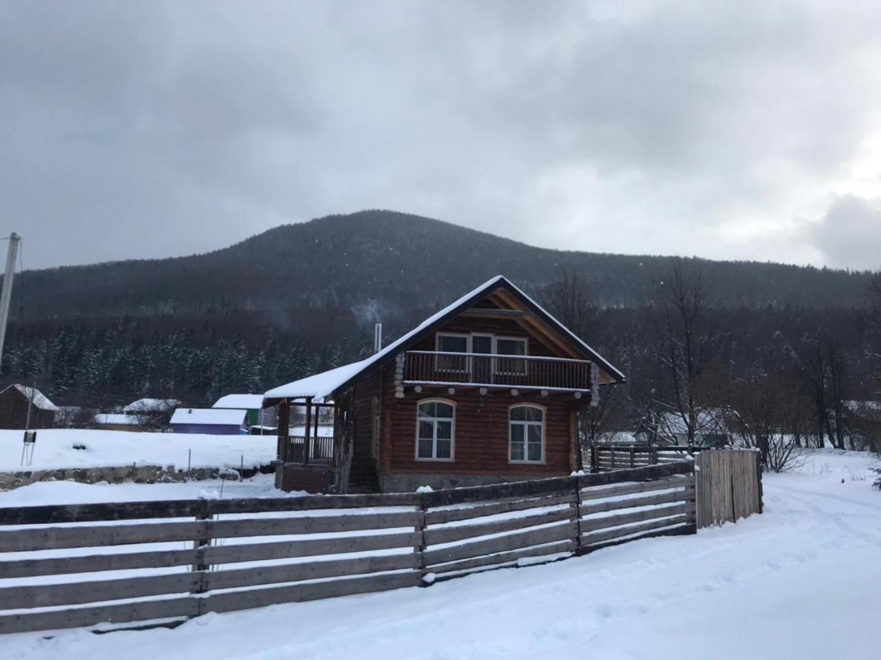 Садиба Свидюків Villa Staryy Mizun Dış mekan fotoğraf